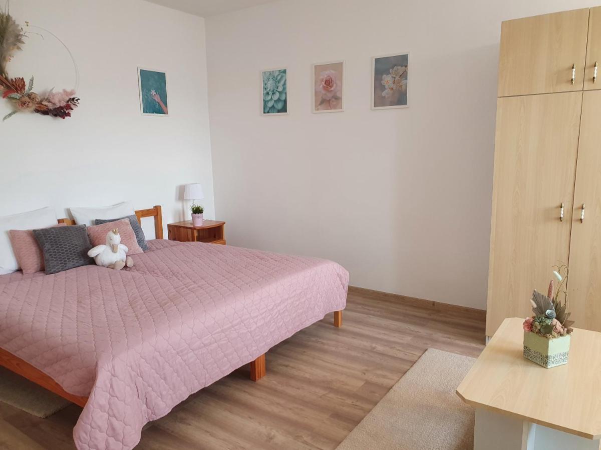 Apartament Pinkoczi Apartmanhaz Balatonalmádi Zewnętrze zdjęcie